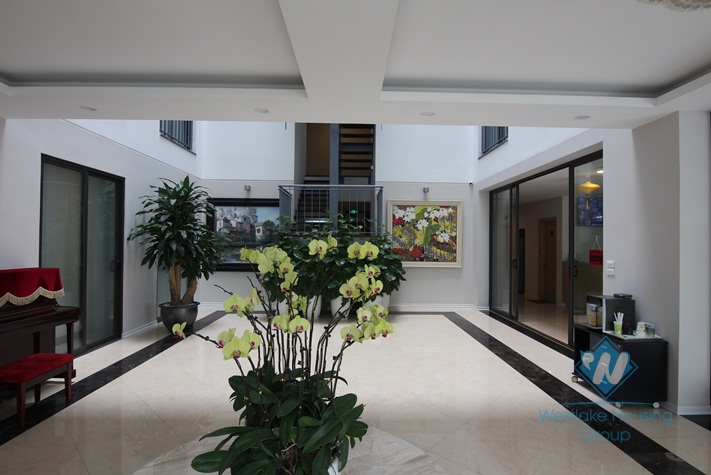 Modern apartment with one bedroom for rent in Tay Ho street, Hanoi
